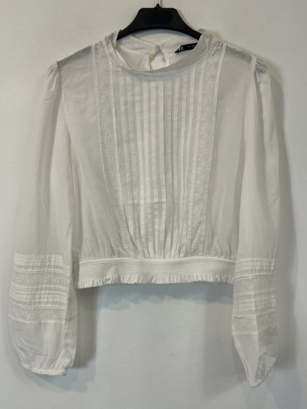 ZARA Lace-Trim Cropped Blouse